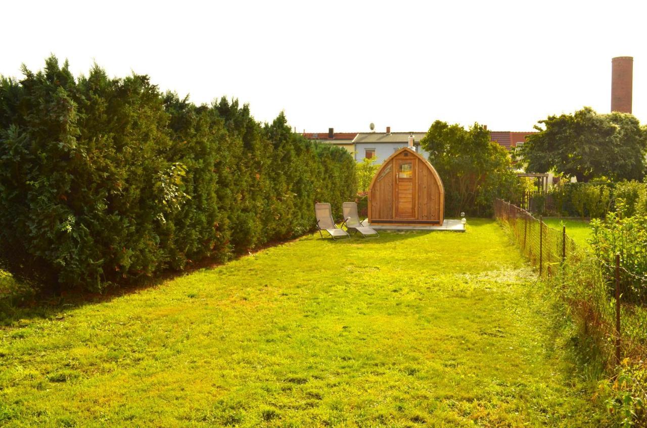 Lehmhaeuschen Mit Sauna Tangermünde Exteriör bild